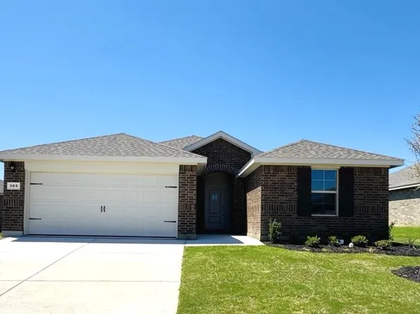 365 Wildrose Cir, Cleburne, TX 76033