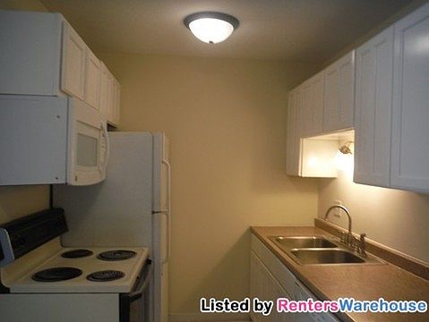 2nd image of 748 Tatum St APT 11