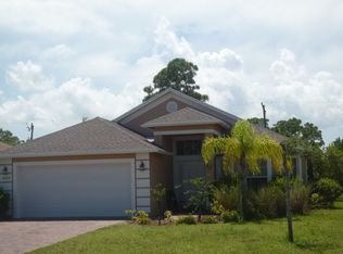 1655 16th Ct SW, Vero Beach, FL 32962