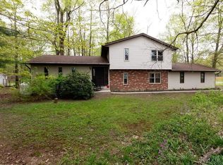 4084 Winchell Rd, Mantua, OH 44255