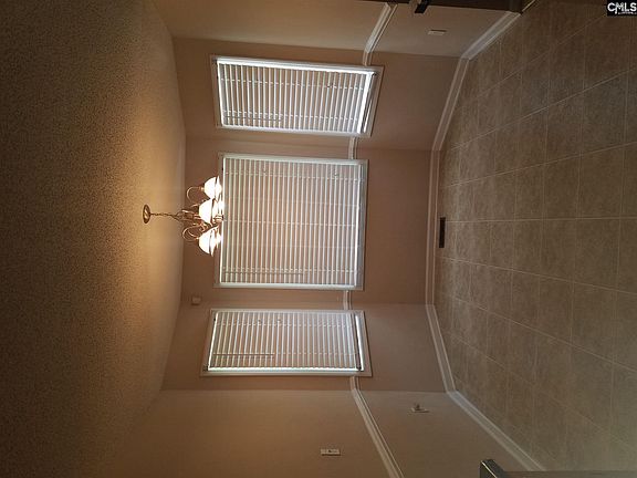 4th image of 128 Green Glen Dr