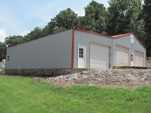 4th image of 200 Earl Jordan Ln
