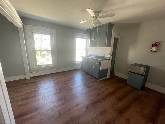 2nd image of 52 Chestnut Ave #3