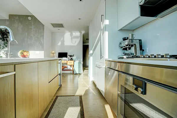 Sold by Owner | media 25