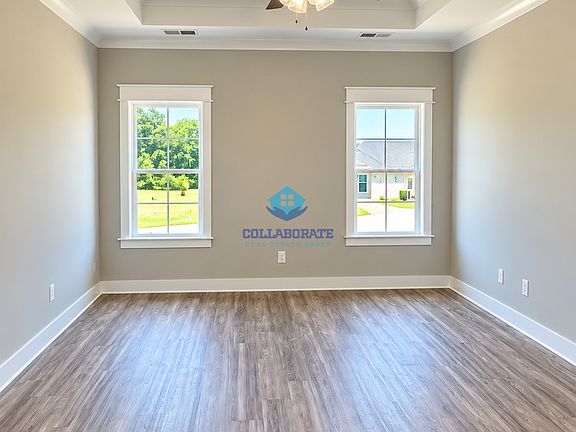 4th image of 3476 Kreunen St