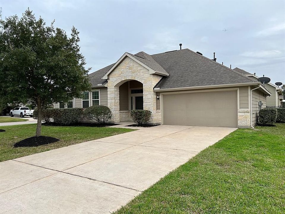 1st image of 11203 Grand Creek Ln