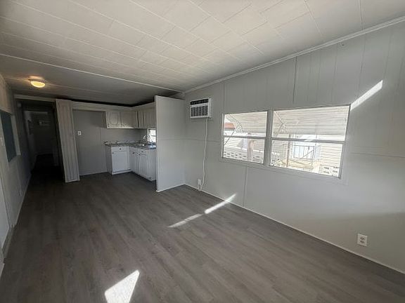 3rd image of 1375 Pasadena Ave S Lot 519