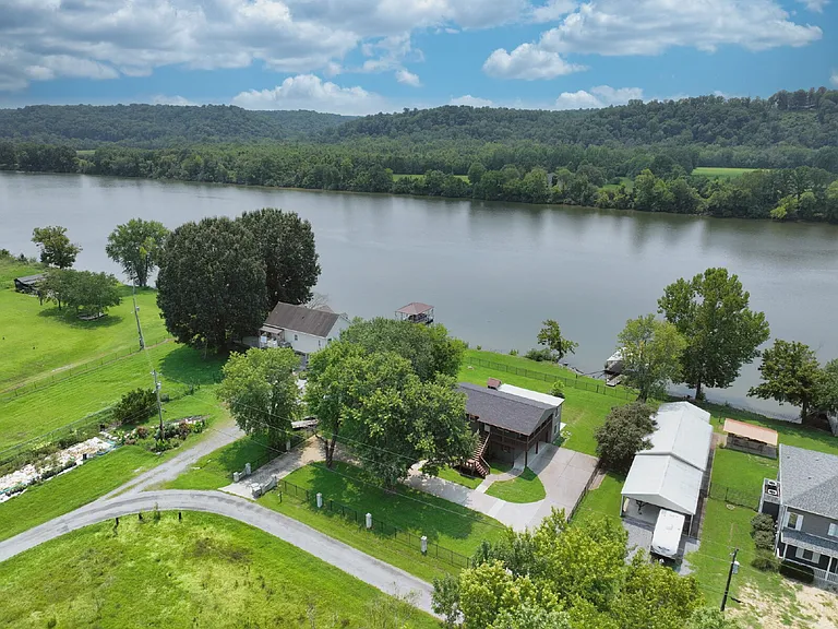 414 Wayne Jackson Rd — Photo 45