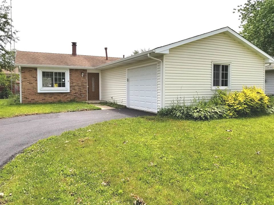 1st image of 119 Poplar St
