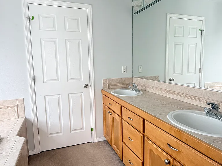 17608 Panorama Blvd E — Photo 19