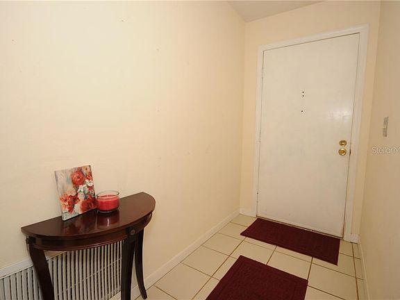 2nd image of 14702 Sugarwood Pl
