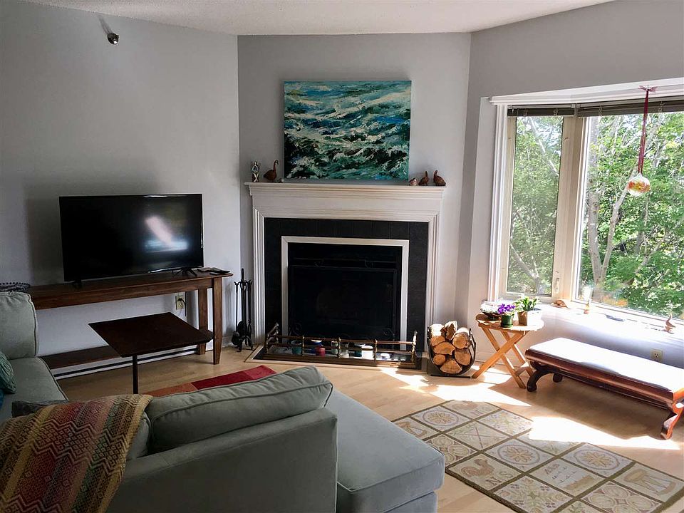 1st image of 12 Spinnaker Dr #407