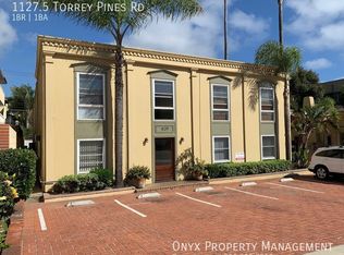1127.5 N Torrey Pines Rd, La Jolla, CA 92037