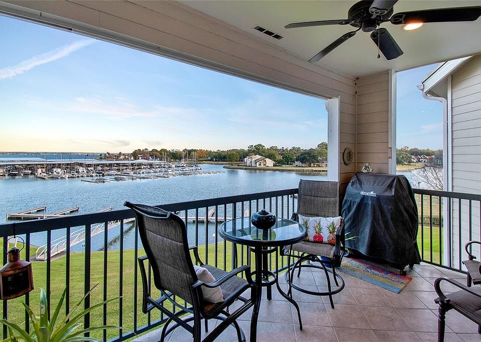 1st image of 12800 Melville Dr #312