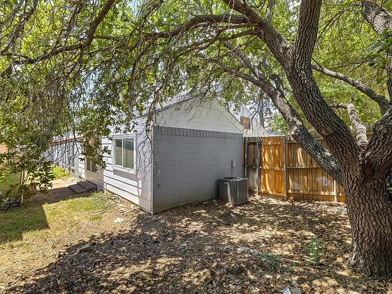 4017 La Costa Ct — Photo 6