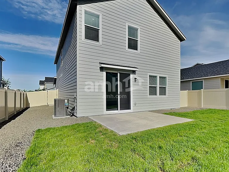 1496 N Garnet Creek Ave — Photo 22