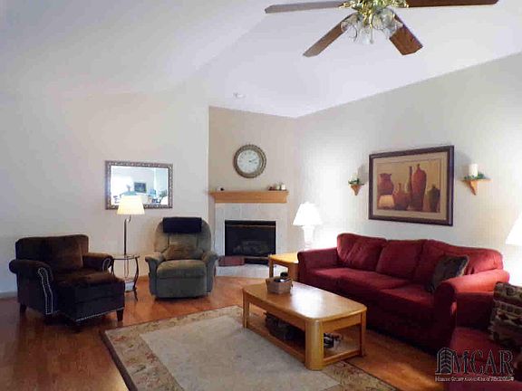 4th image of 3003 Pebble Creek Ln