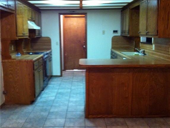 4th image of 7128 Michelle Ln