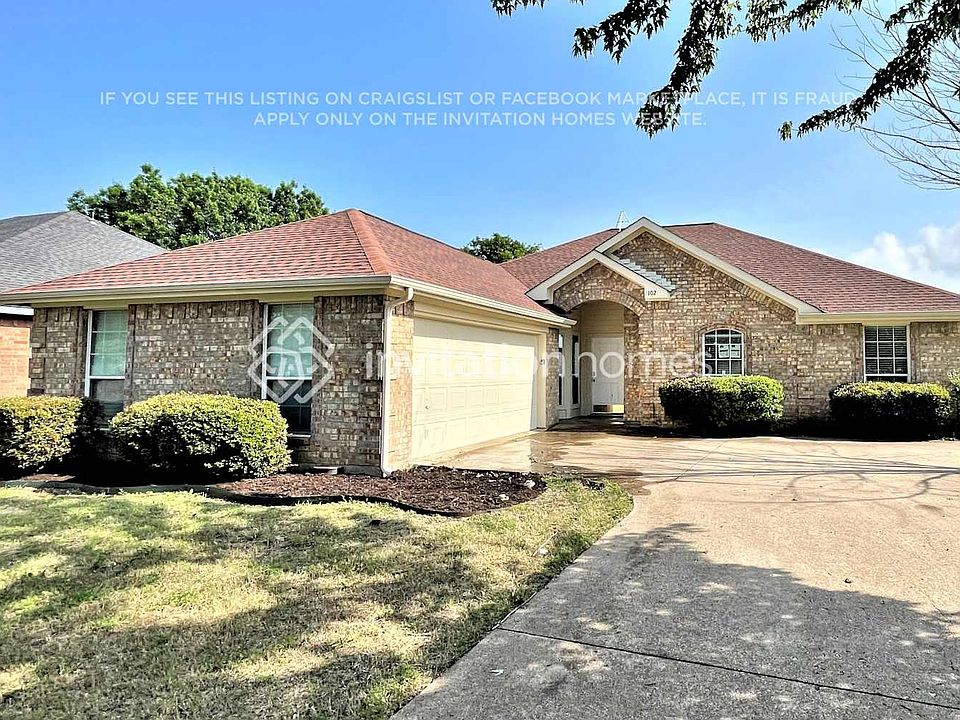 1st image of 102 S Hampton Pl