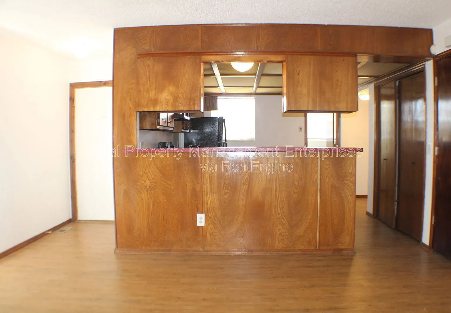 2 bed, 2.0 bath, 1038 sqft, $1,000 — Photo 4