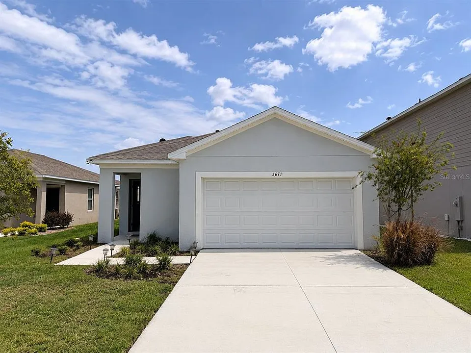 5671 Nispero Way