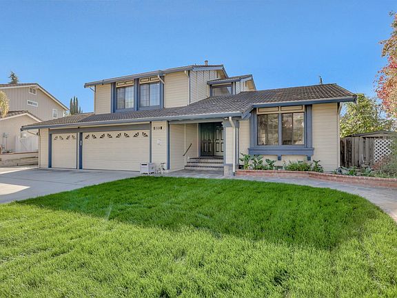 2nd image of 3550 Rollingside Dr