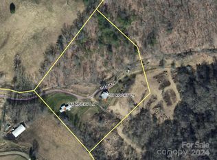 166 Rocky Ln, Mars Hill, NC 28754