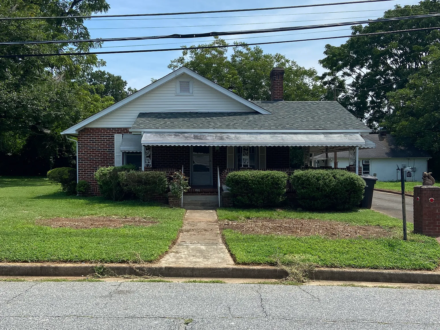 3 bed, 1272 sqft, $1,500 — Photo 1
