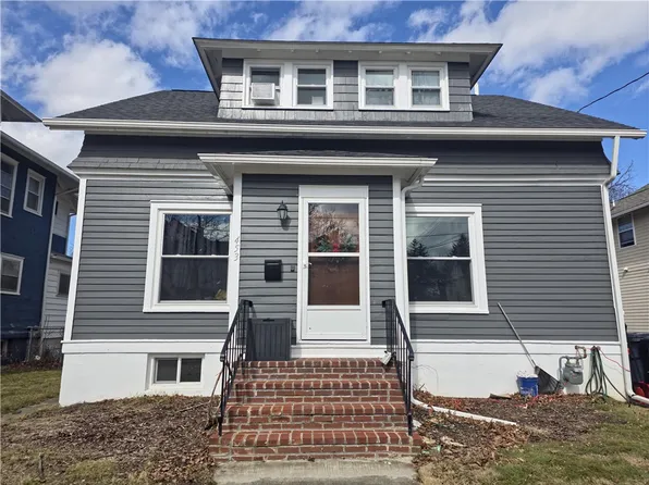 453 Livingston St, Elmira, NY 14904