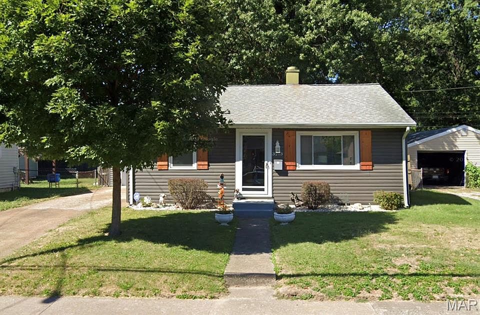 1st image of 3213 Wayne Ave