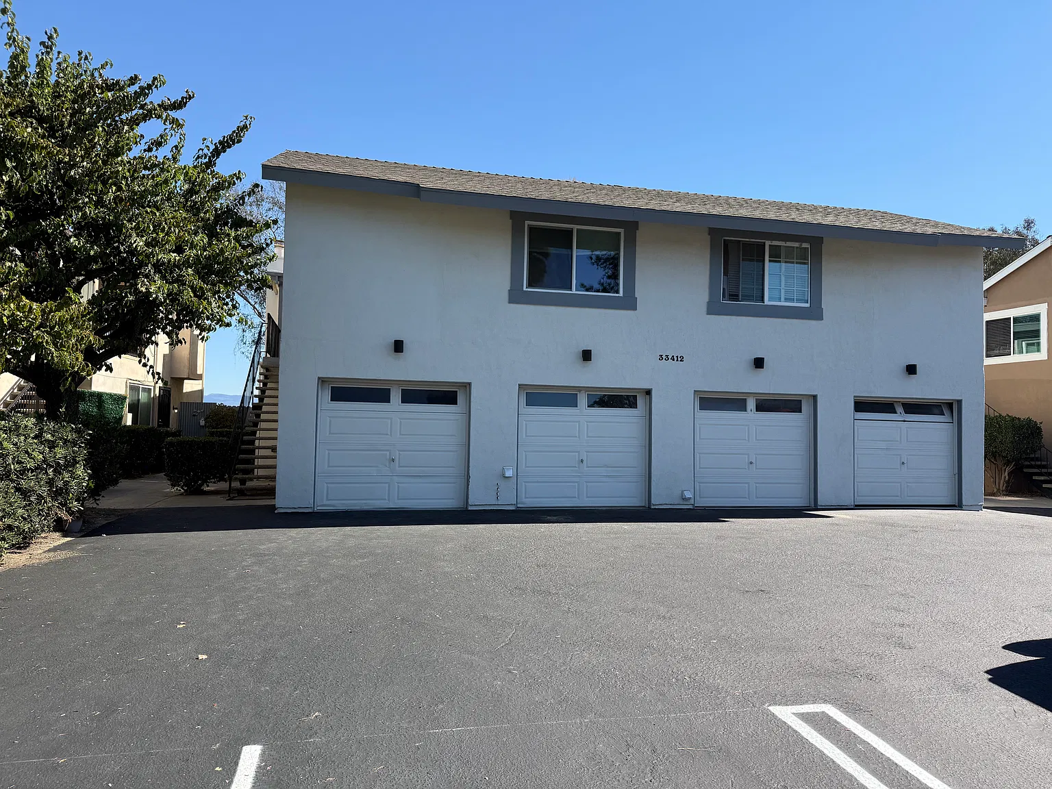 3 bed, 1350 sqft, $3,950 — Photo 2