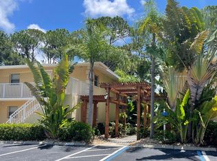 948 La Costa Cir UNIT 5, Sarasota, FL 34237