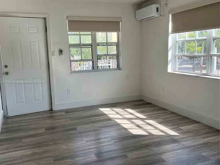 5100 NW 23rd Ave #5 — Photo 6