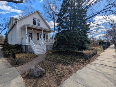 7425 N California Ave, Chicago, IL, 60645