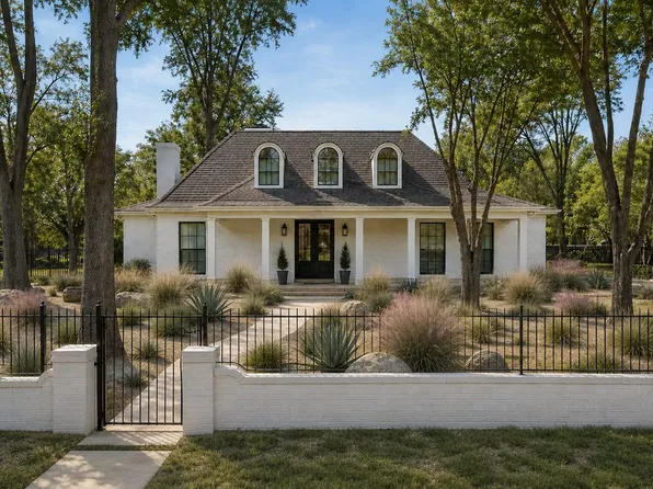 15823 Oleta Ln, Sugar Land, TX 77498