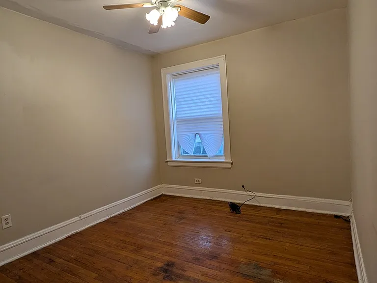 1300 N Pine Ave #2 — Photo 7