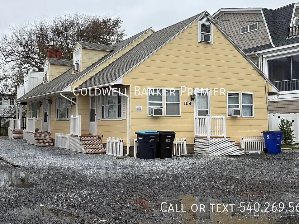 108B Clayton St