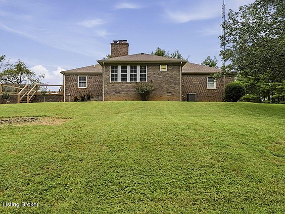 5th image of 3408 Boiling Springs Rd
