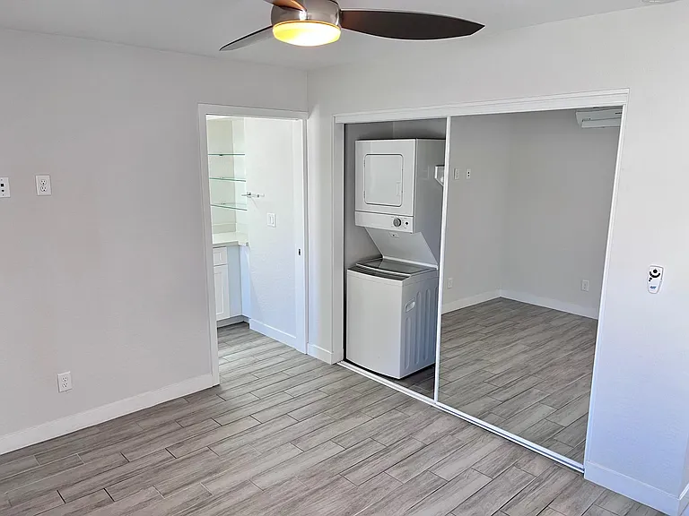 70 E Mitchell Dr #203 — Photo 17