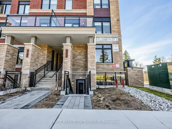 56 Elizabeth St S #1101, Richmond Hill, ON L4C 5W2