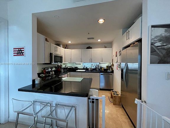 3rd image of 2699 Tigertail Ave APT 42
