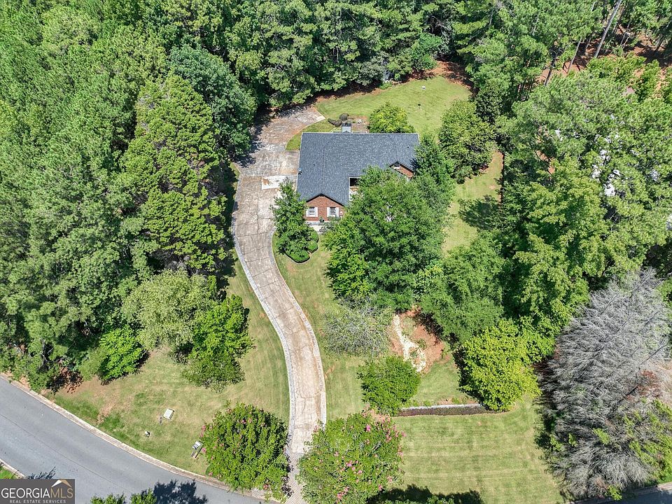 1st image of 100 Ridgemont Dr