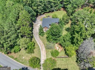 100 Ridgemont Dr, Fayetteville, GA 30215
