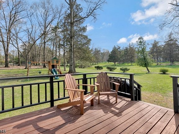 4th image of 614 Talamini Rd