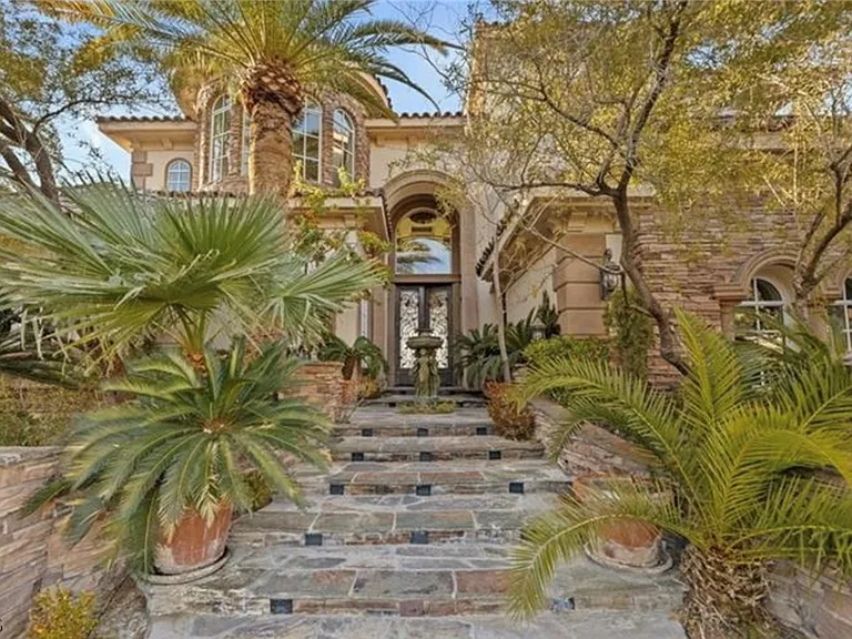 777 Clove Ct — Photo 3