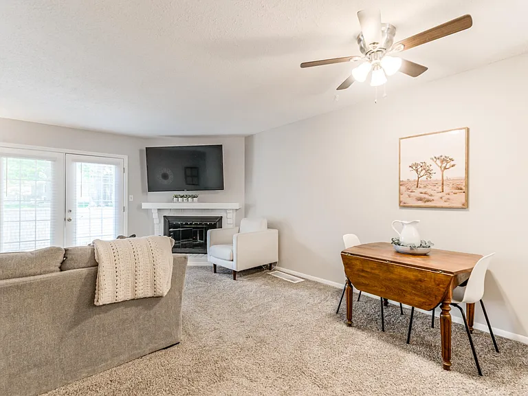 8040 Halsey St — Photo 10