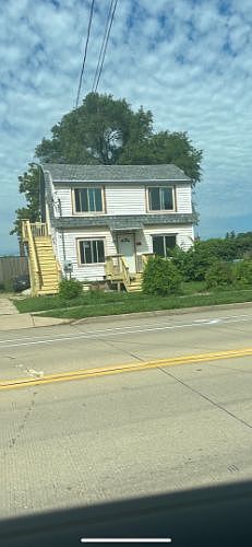 1st image of 228 S Park Ave