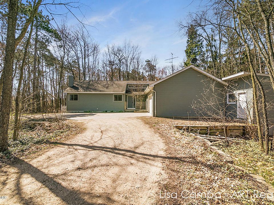 1st image of 11446 Lake Michigan Dr