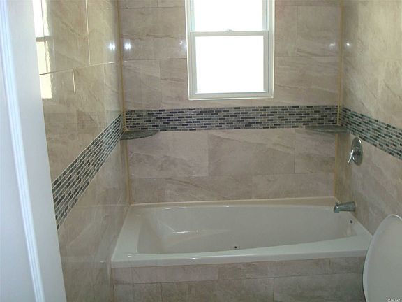 4th image of 12008 155th St #1
