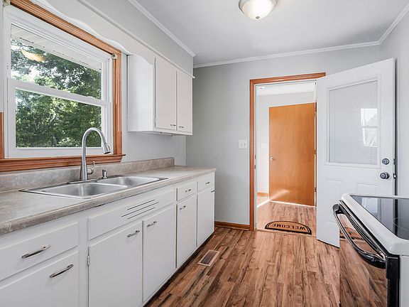 5th image of 220 Higginbotham Rd